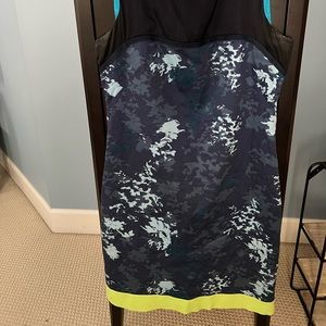 Tahari sleeveless dress